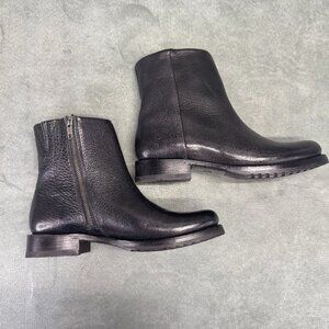 Frye Veronica Inside Zip Bootie Black Leather Ankle Boots Women’s 9.5B NWOT